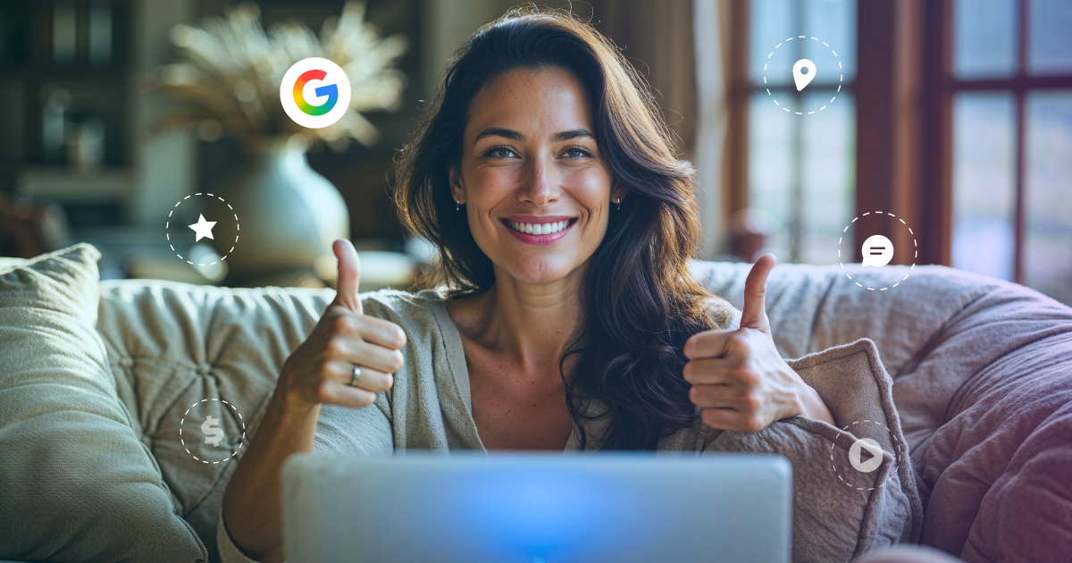 Empreendedora de sucesso comemora sua presença digital integrada. A imagem ilustra como uma estratégia que inclui o Google, avaliações de clientes e conteúdo multimídia gera satisfação e evita a perda de clientes.